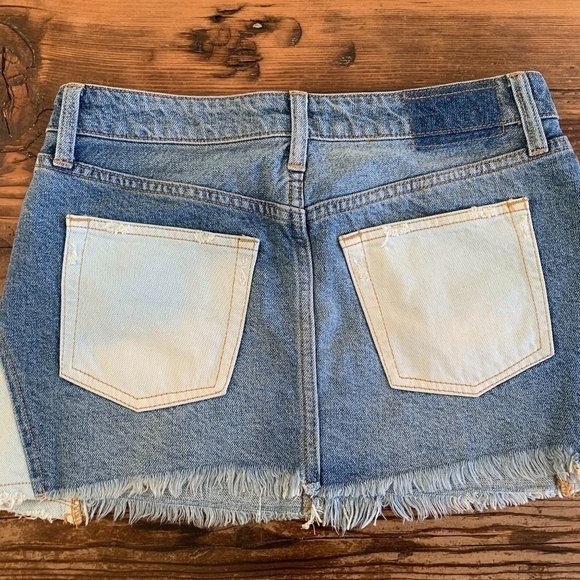 Free People WE THE FREE PATCHED DENIM MINI SKIRT size 26 - Picture 12 of 12